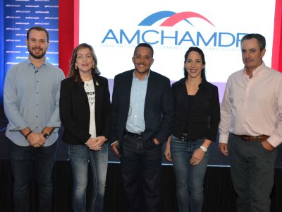 Gabriel Gutiérrez, María Waleska Álvarez, Ramón Ortega, Vivian Peña y William Malamud