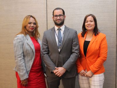 Paola Guerrero, Carlos Betances y Dora Méndez Lantigua.