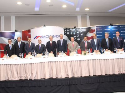 Mesa Principal Del Almuerzo AMCHAMDR De Febrero 2019